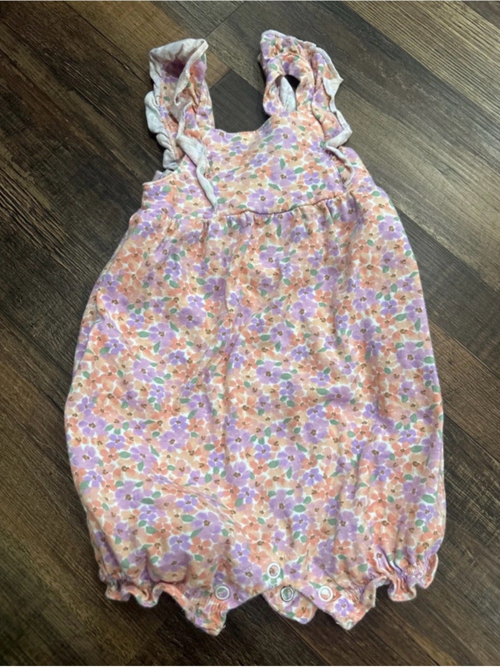 Baby girl lot of summer clothes. - Picture 3 of 8